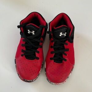 Under Armor Basketball shoes